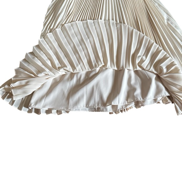 Nanette Lepore Pleated Midi Dress – Women’s Size 8 - Picture 5 of 6